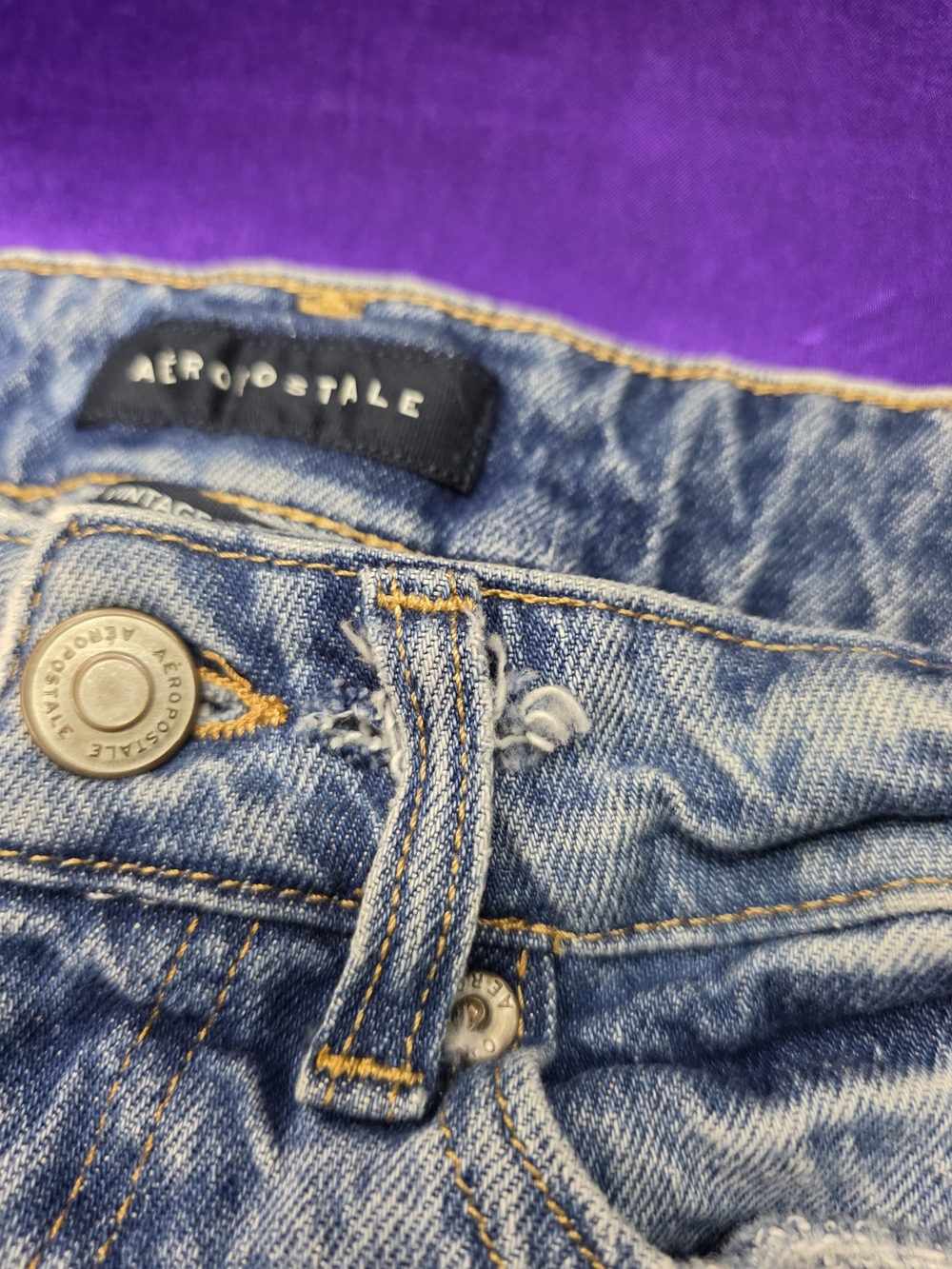 Aeropostale Vintage Denim  Low Rise Shorty Cut Off Shorts - Size 000 - Picture 8 of 9